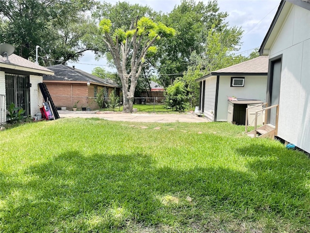 4118 Ebbtide Dr, Houston, TX 77045 - view of yard