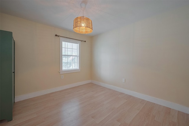 8302 Magna St, Houston, TX 77093 - empty room featuring light wood-style flooring and baseboards