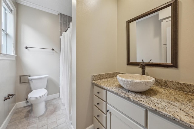 2409 Ralph St Unit A, Houston, TX 77006 - bathroom featuring toilet, vanity, baseboards, curtained shower, and tile patterned flooring