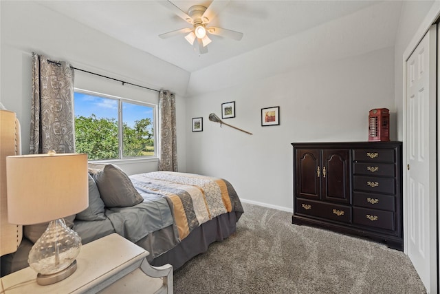 4019 Bellinger Way, Missouri City, TX 77459 - carpeted bedroom featuring baseboards, vaulted ceiling, and a ceiling fan