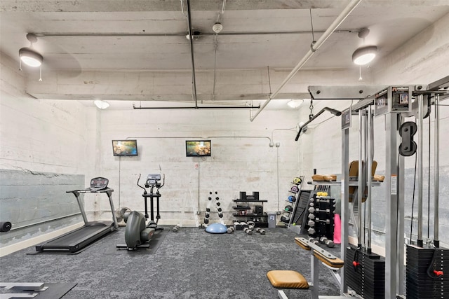 2323 Polk St Unit 302, Houston, TX 77003 - view of exercise room
