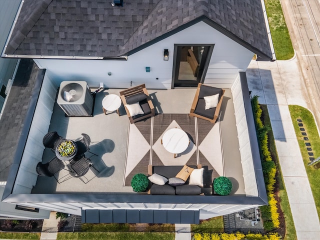 2209 Dennis St, Houston, TX 77004 - view from above of property