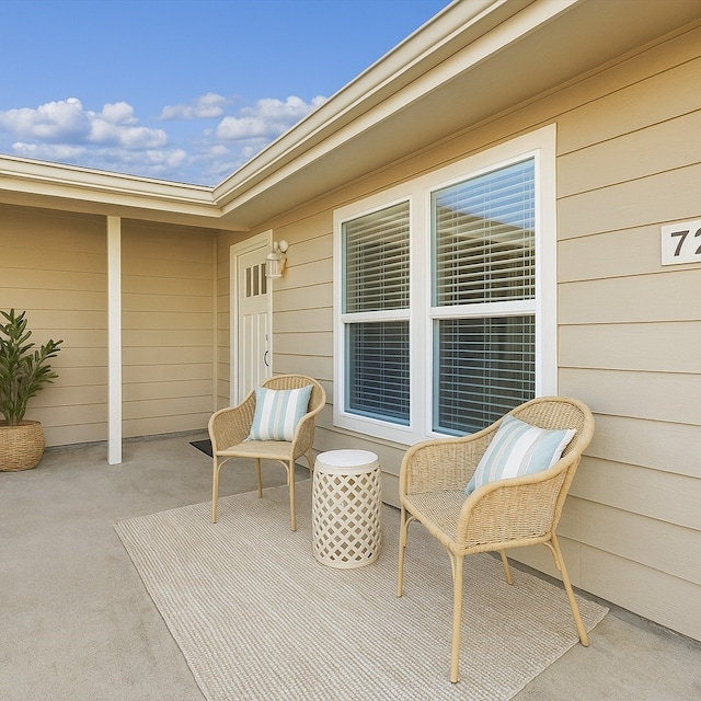 7205 Yucca Dr, Galveston, TX 77551 - view of patio / terrace