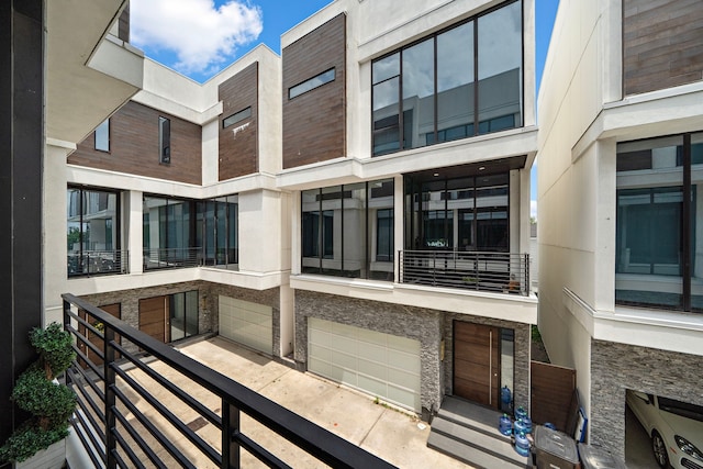 819 W 24th St Unit C, Houston, TX 77008 - view of building exterior
