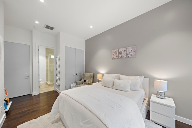 819 W 24th St Unit C, Houston, TX 77008 - bedroom with wood finished floors, baseboards, recessed lighting, and a closet