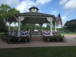 304 Lisa Ct, Friendswood, TX 77546 - view of property's community with a gazebo