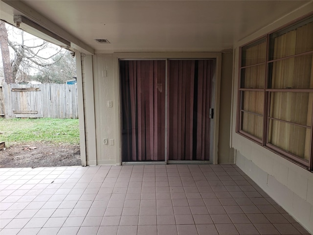 6662 Canyon Way Dr, Houston, TX 77086 - view of patio / terrace