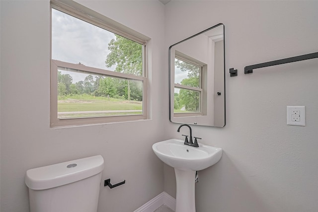 131 Holiday Blvd, Coldspring, TX 77331 - half bath featuring toilet