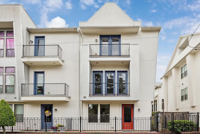 5714 Kansas St, Houston, TX 77007 - view of building exterior