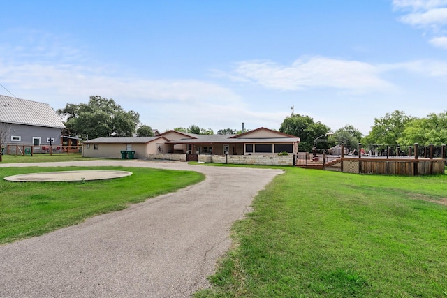 1307 Hillcrest Dr, Granite Shoals, TX 78654 - view of front of home
