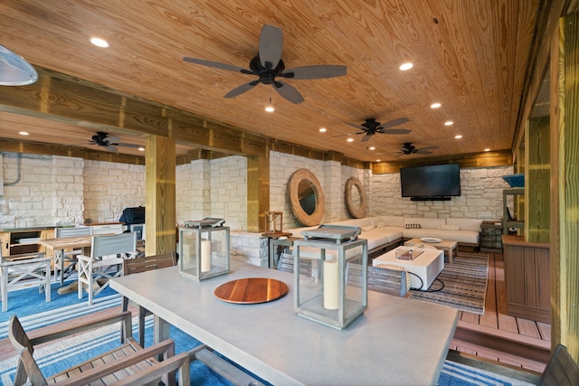 10 S Briar Hollow Ln Unit 30, Houston, TX 77027 - view of patio / terrace featuring a ceiling fan and outdoor lounge area