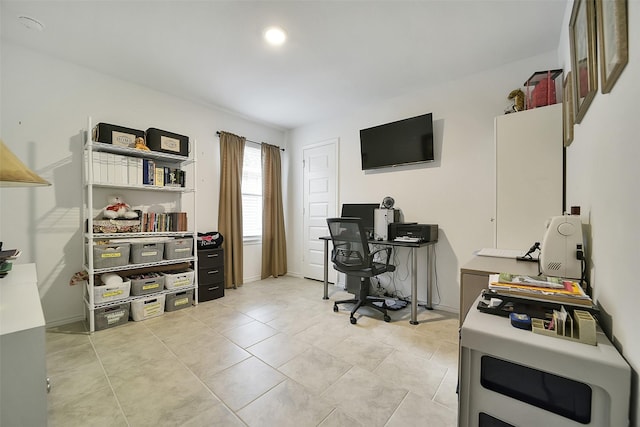 1023 Cattle Chute Ct, Rosharon, TX 77583 - office space with light tile patterned floors