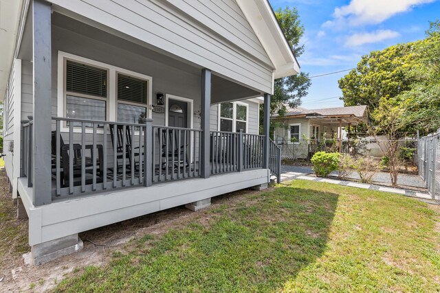 1505 Hussion St, Houston, TX 77003 - view of home's exterior with covered porch