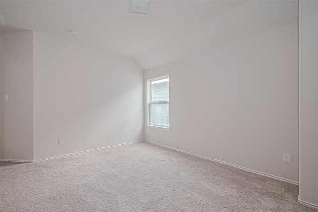 15502 Islandview Ln, Houston, TX 77053 - carpeted empty room with vaulted ceiling and baseboards