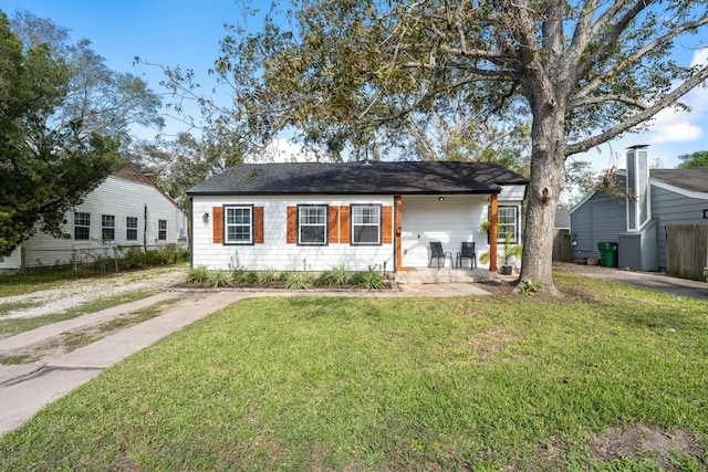 729 Kyle St, Angleton, TX 77515 - view of single story home