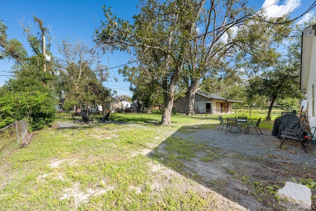 729 Kyle St, Angleton, TX 77515 - view of yard