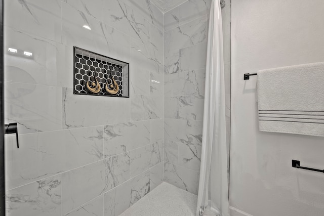 3247 Bolton Gardens Dr, Houston, TX 77066 - bathroom featuring a stall shower