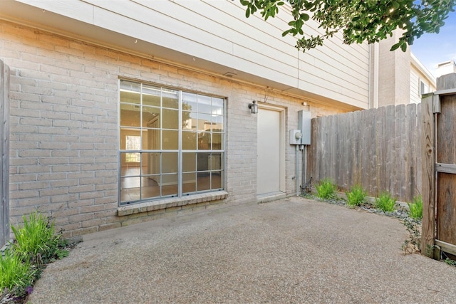 10345 Longmont Dr, Houston, TX 77042 - view of patio