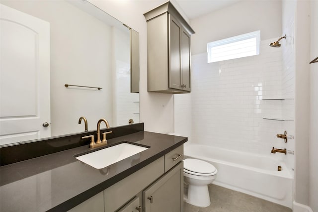 2517 S Houston Ave, Pearland, TX 77581 - bathroom with vanity, toilet, and bathtub / shower combination