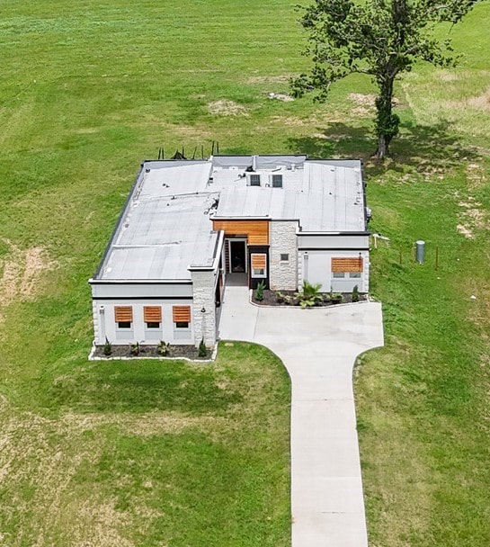 209 Horse Shoe Trl, Angleton, TX 77515 - view of subject property