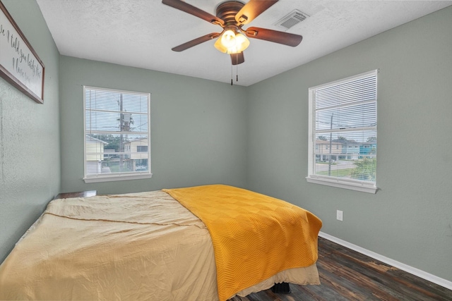 286 Ling St, Bayou Vista, TX 77563 - photo 18