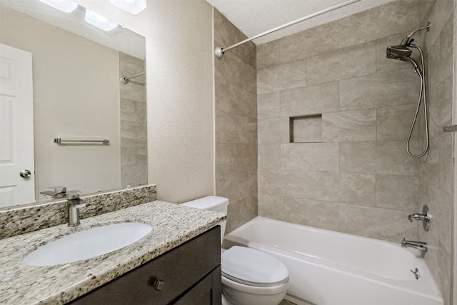 2738 Kettle Run, Sugar Land, TX 77479 - bathroom with toilet, washtub / shower combination, and vanity