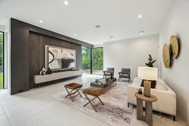 11206 Tyne Ct, Houston, TX 77024 - building lobby featuring recessed lighting