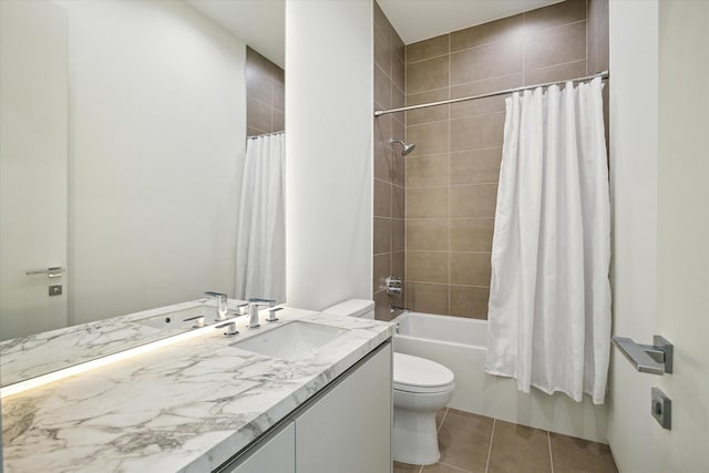 11206 Tyne Ct, Houston, TX 77024 - bathroom with vanity, shower / bath combination with curtain, and tile patterned flooring