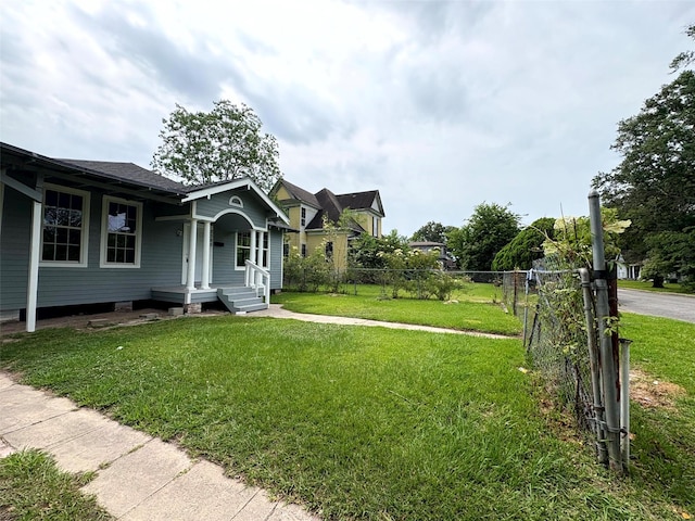 2385 Neches St, Beaumont, TX 77701 - view of yard with covered porch