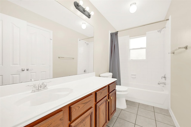 11108 Dawson Rd, Pearland, TX 77584 - full bath with tile patterned floors, toilet, shower / tub combo, vanity, and baseboards