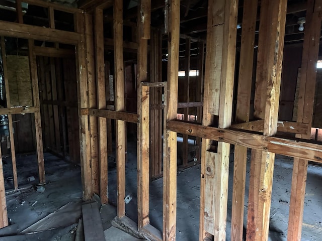 8503 Berndale St, Houston, TX 77029 - view of miscellaneous room