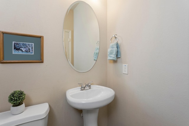 10518 Kicking Horse Pass, Cypress, TX 77433 - half bath featuring toilet