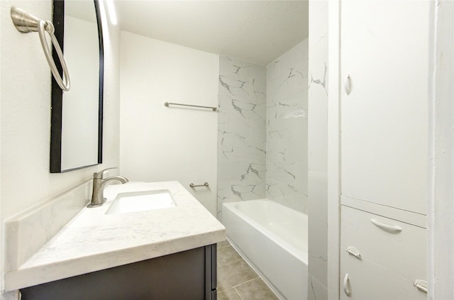 4914 Pershing St, Houston, TX 77033 - full bath featuring vanity and tile patterned flooring