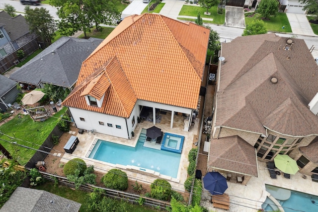 1249 Gardenia Dr, Houston, TX 77018 - aerial view of property and surrounding area featuring a pool