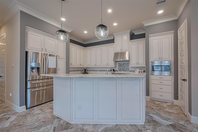 442 Imperial Blvd, Sugar Land, TX 77498 - kitchen featuring stainless steel appliances, under cabinet range hood, ornamental molding, backsplash, and pendant lighting