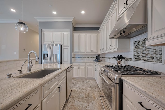 442 Imperial Blvd, Sugar Land, TX 77498 - kitchen featuring under cabinet range hood, appliances with stainless steel finishes, a sink, crown molding, and backsplash