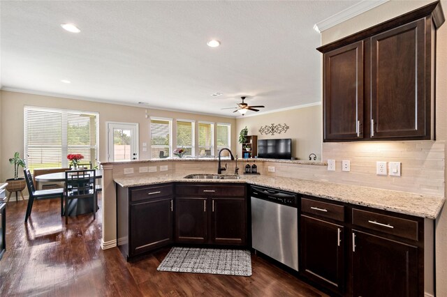 13102 Dover Bluff Dr, Rosharon, TX 77583 - photo 16