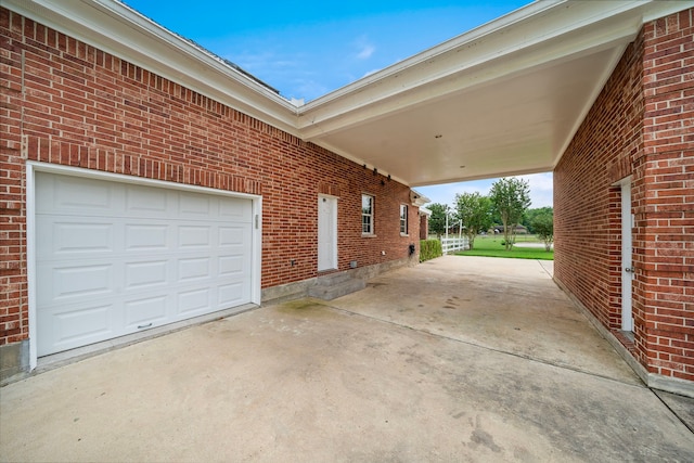 3818 Foolish Pleasure Ct, Richmond, TX 77406 - view of patio / terrace featuring concrete driveway