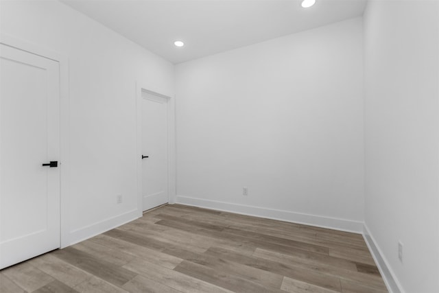 2475 Carmel St A/B, Unit A/B Houston, TX 77091 - spare room featuring recessed lighting, light wood-type flooring, and baseboards