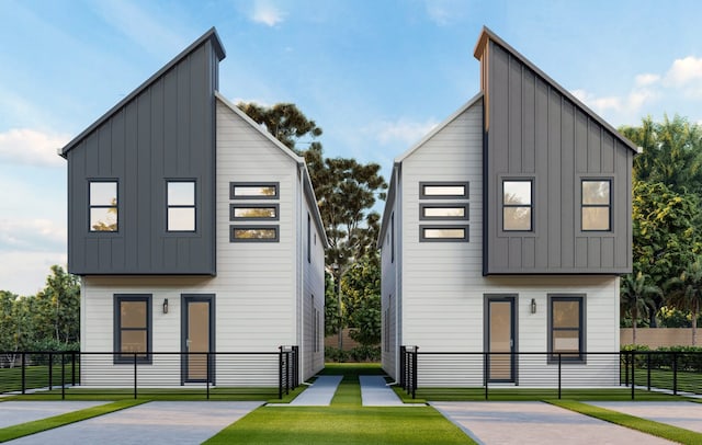 2475 Carmel St A/B, Unit A/B Houston, TX 77091 - contemporary house featuring board and batten siding