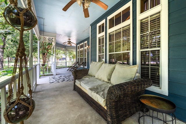 2474 Ripplewood Ct, Conroe, TX 77384 - covered porch featuring a ceiling fan