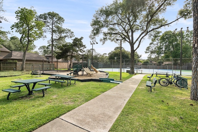 15726 Steamboat Ln, Houston, TX 77079 - view of property's community