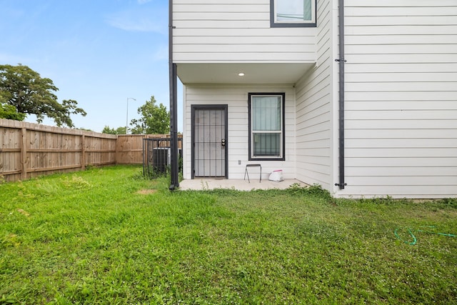 8534 Woodlyn Rd, Houston, TX 77028 - entrance to property