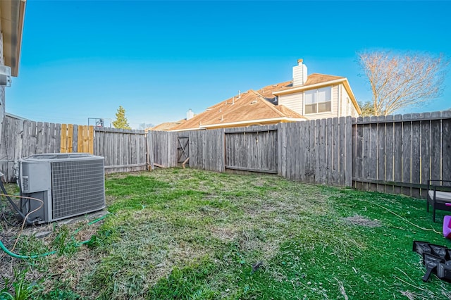 2827 Silver Charm, Houston, TX 77014 - view of yard with central AC unit