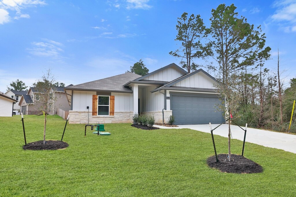 26449 Lakeshore Dr, Hempstead, TX 77445 - photo 1