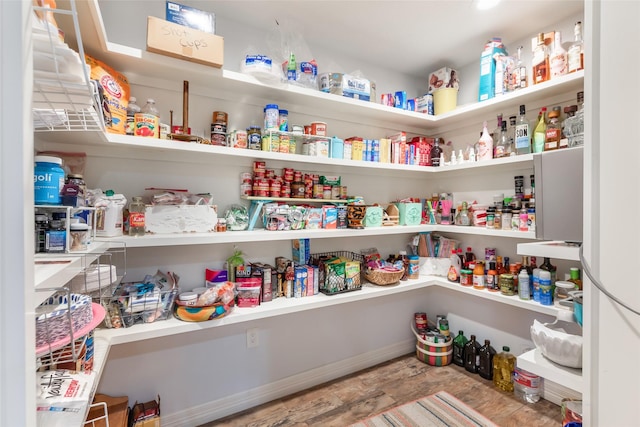 1310 Hickory Ln, Houston, TX 77339 - view of pantry