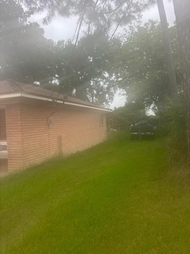 6837 Barney Rd, Houston, TX 77092 - view of green lawn