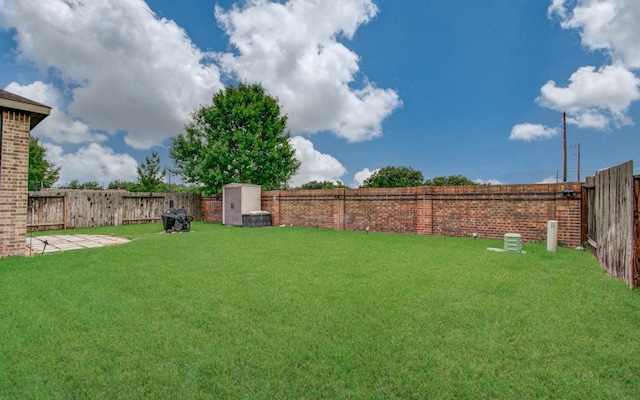 3111 Jane Way, Richmond, TX 77406 - view of yard