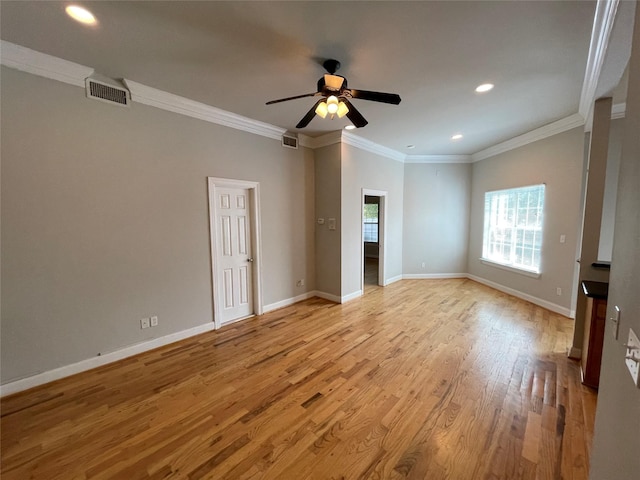 508 W Clay St, Houston, TX 77019 - unfurnished room with light wood-type flooring, recessed lighting, crown molding, baseboards, and ceiling fan