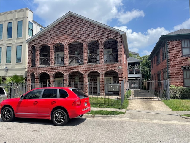 508 W Clay St, Houston, TX 77019 - view of building exterior